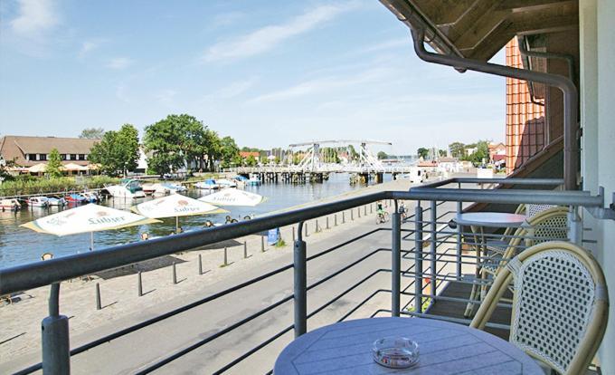 Hotel Zur Bruecke Greifswald Luaran gambar