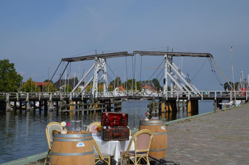Hotel Zur Bruecke Greifswald Luaran gambar