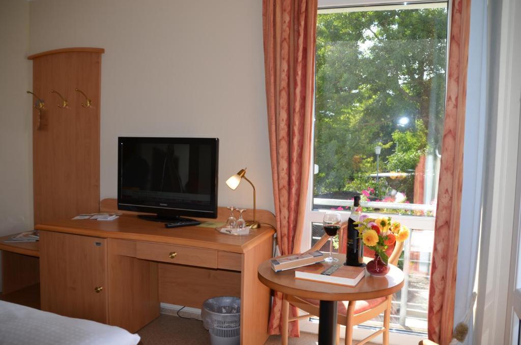 Hotel Zur Bruecke Greifswald Luaran gambar