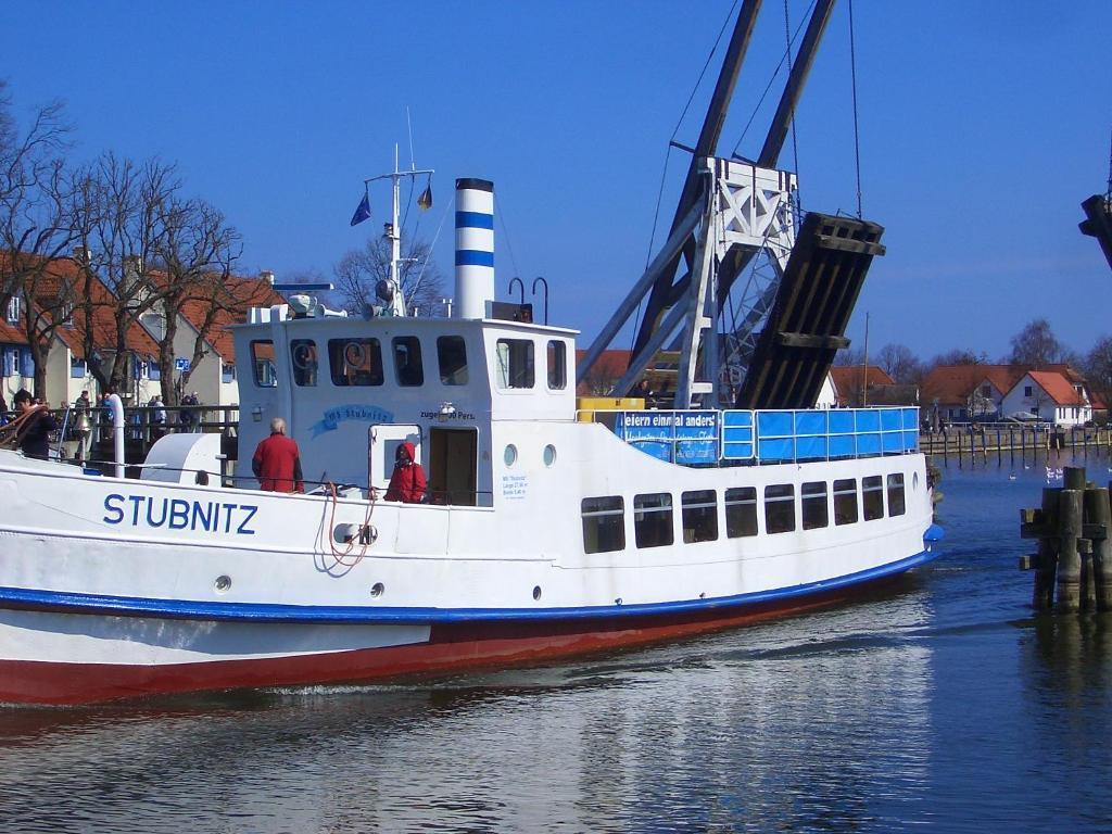 Hotel Zur Bruecke Greifswald Luaran gambar